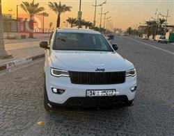 جیپ گراند شیرۆکی